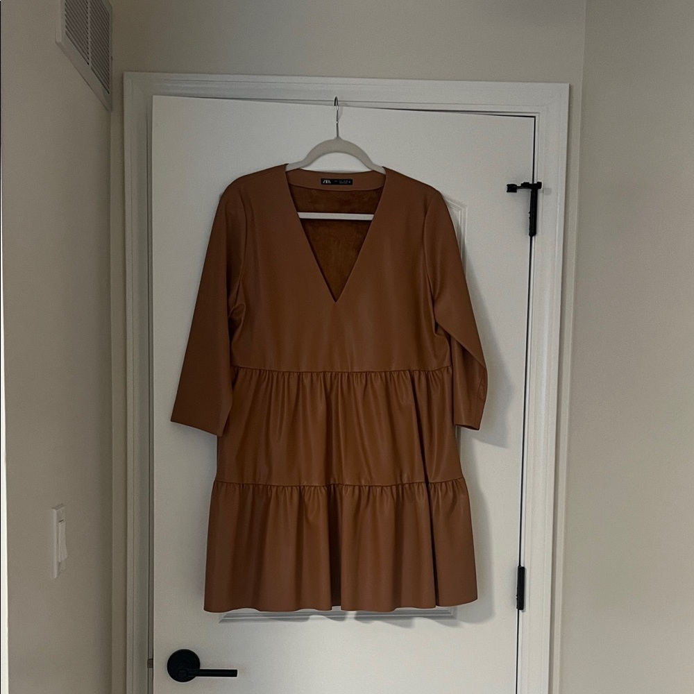 Zara Tan V-Neck Long Sleeve Dress